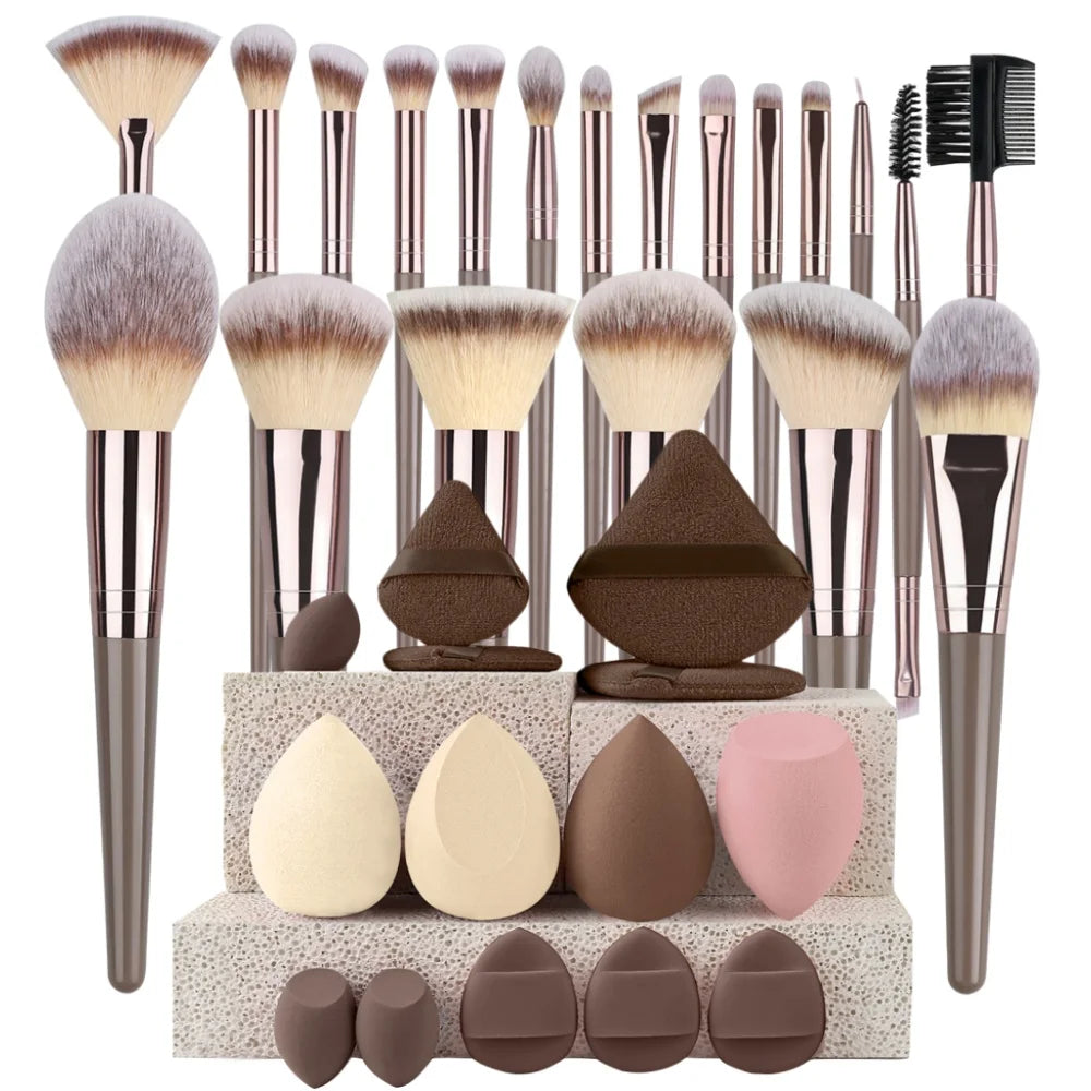 Premium Makeup Brush Set – Soft Fluffy Cosmetic Brushes for Flawless Makeup
