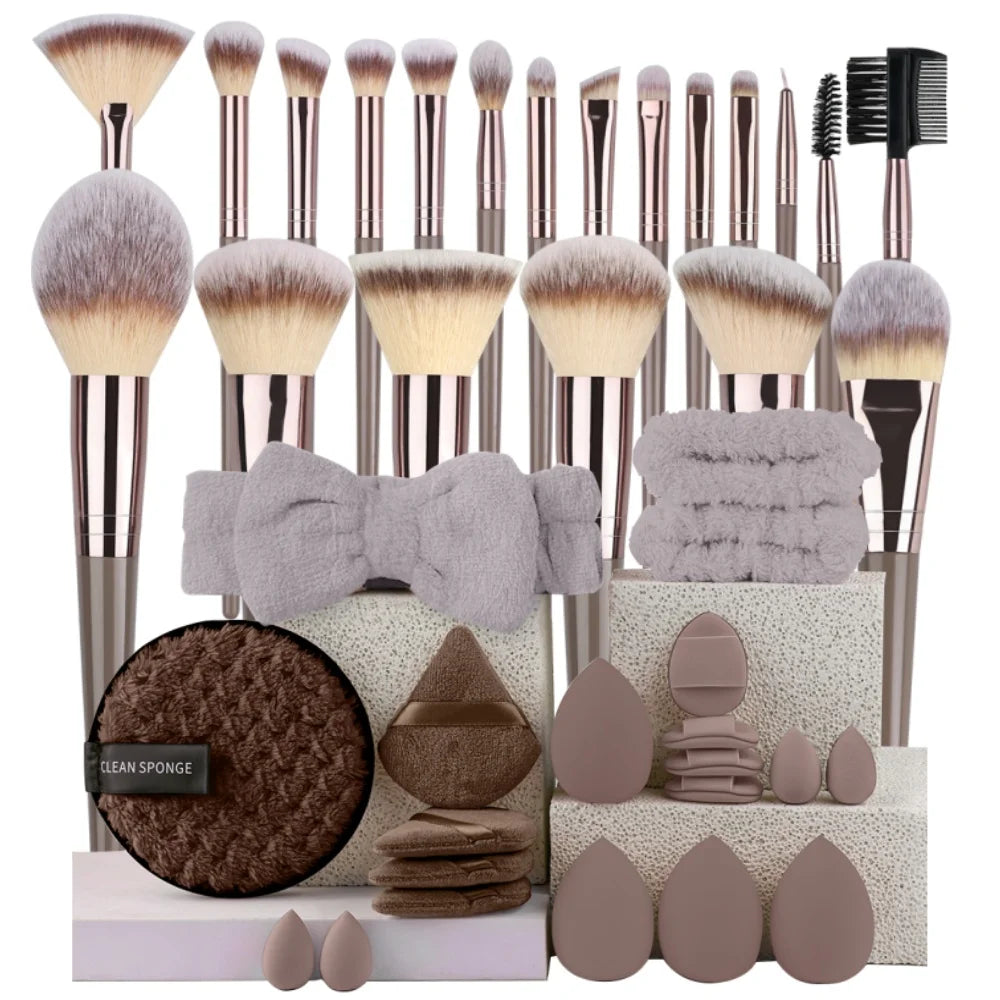 Premium Makeup Brush Set – Soft Fluffy Cosmetic Brushes for Flawless Makeup