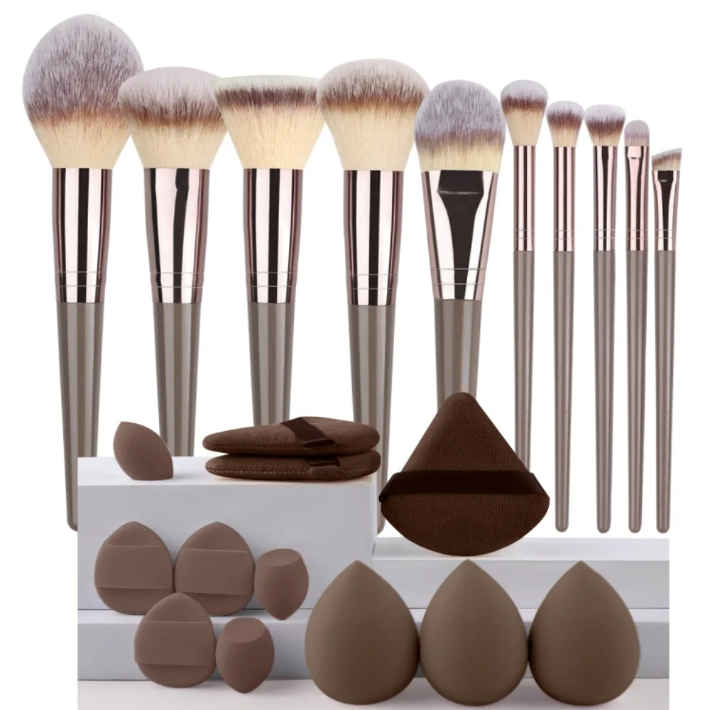 Premium Makeup Brush Set – Soft Fluffy Cosmetic Brushes for Flawless Makeup
