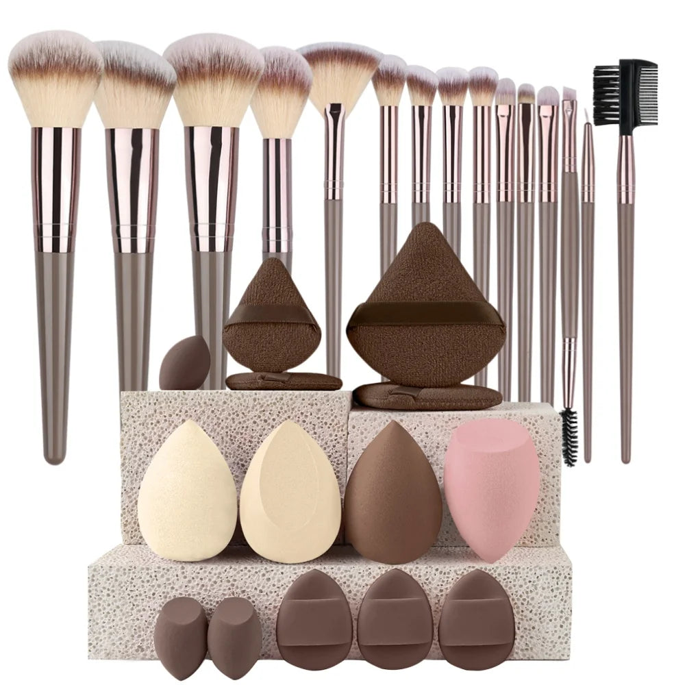 Premium Makeup Brush Set – Soft Fluffy Cosmetic Brushes for Flawless Makeup