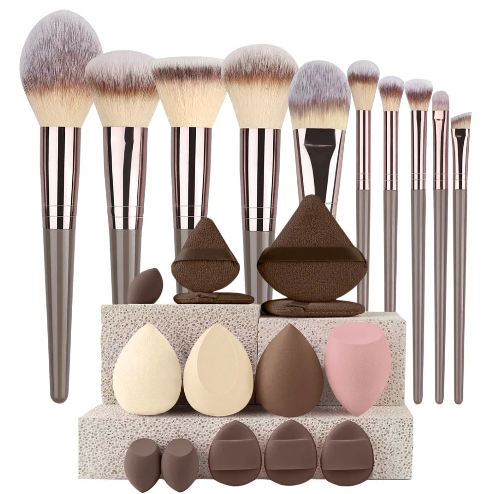 Premium Makeup Brush Set – Soft Fluffy Cosmetic Brushes for Flawless Makeup
